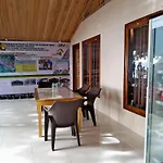 Mikha Homestay Bunaken